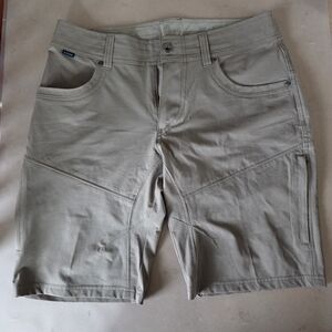 Kuhl Men's Light Gray Flat Front Shorts